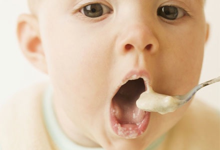 Baby Eating DIY Baby Food Baby Eating DIY Baby Food