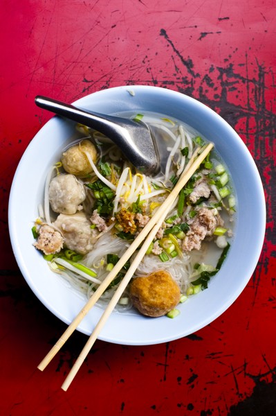 Food Lovers Guide to the World Food Lovers Guide to the World