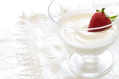 Low fat plain yogurt
